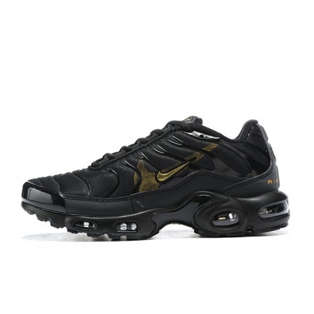 Air Max Plus Tn Mens Black Gold Shoes