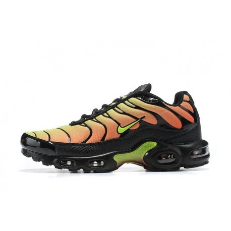 Air Max Plus Tn Mens Black Yellow AQ9979 001 Shoes